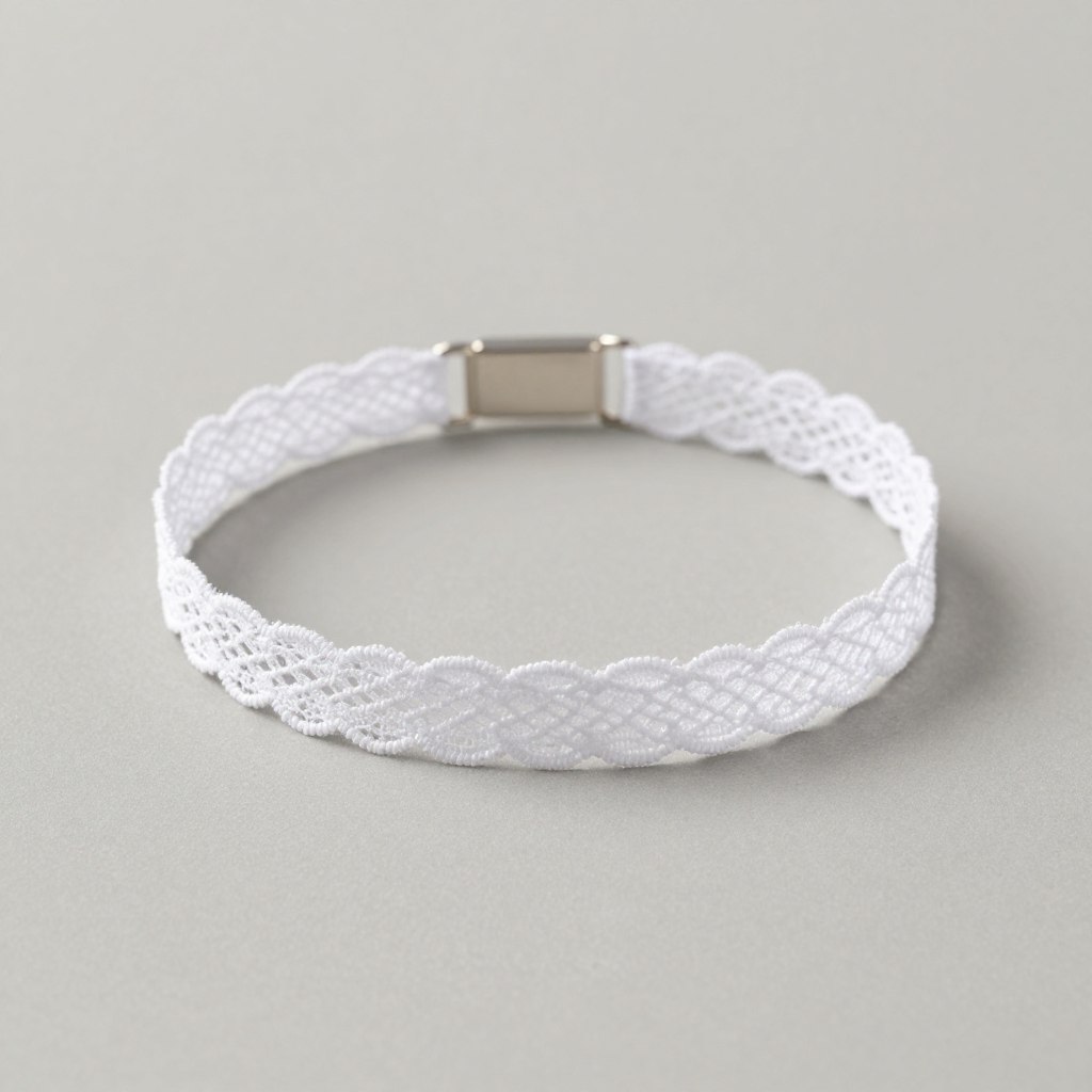 minimalistyczna bransoletka z ramiączka od stanika
